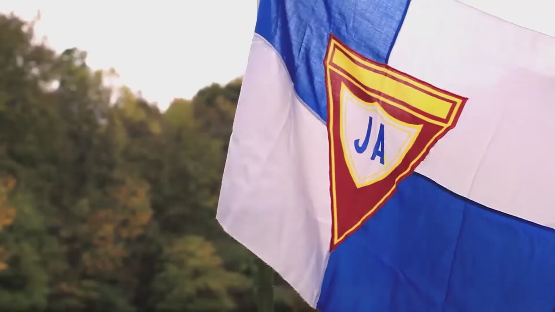 Charger la vidéo : Camps JA