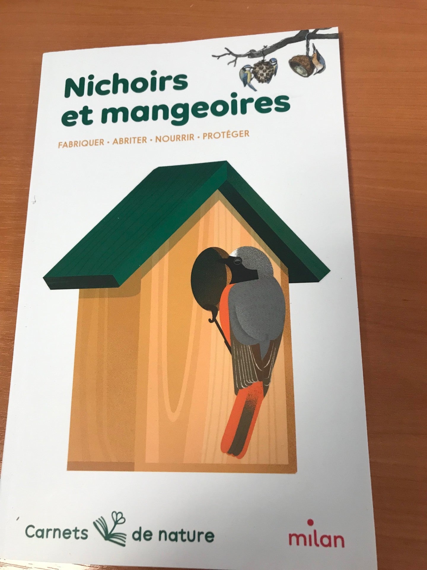 Nichoirs et mangeoires